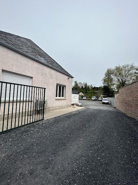 Local commercial - 61 m² - 4 pièces