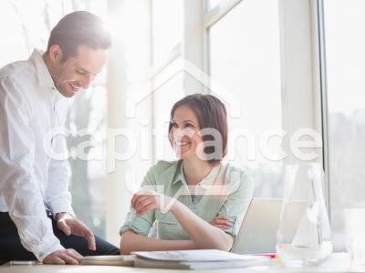 Local d'activité / Entrepôt - 94 m² - 6 pièces