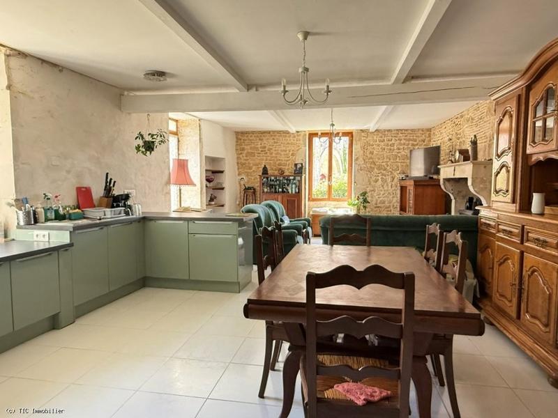 Maison - 168 m² - 6 pièces