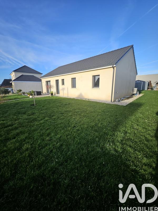 Maison - 92 m² - 5 pièces