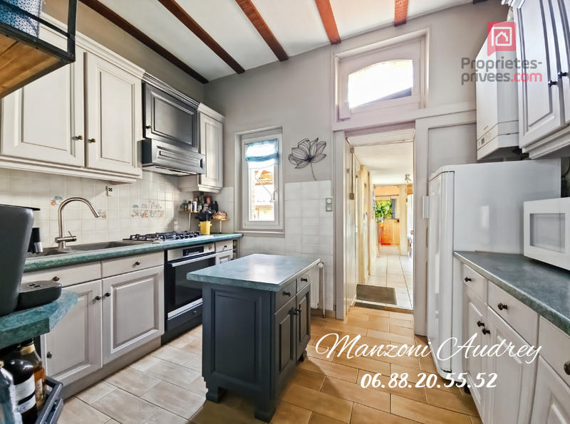 Maison - 96 m² - 5 pièces