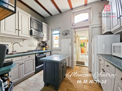 Maison - 96 m² - 5 pièces