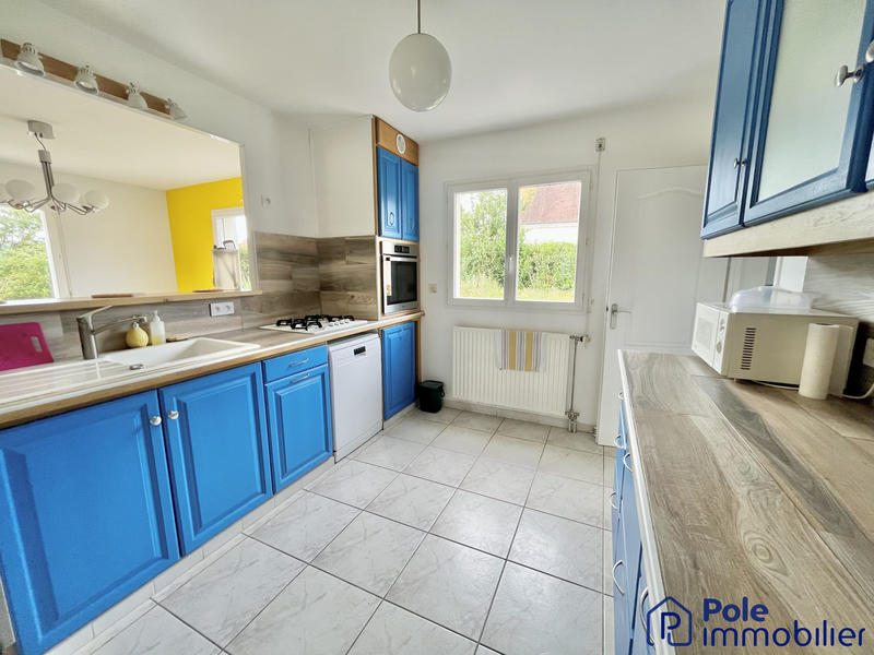 Maison traditionnelle - 121 m² - 6 pièces