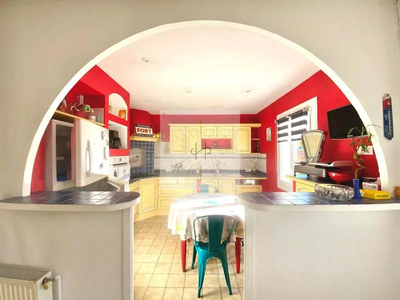 Maison - 120 m² - 5 pièces