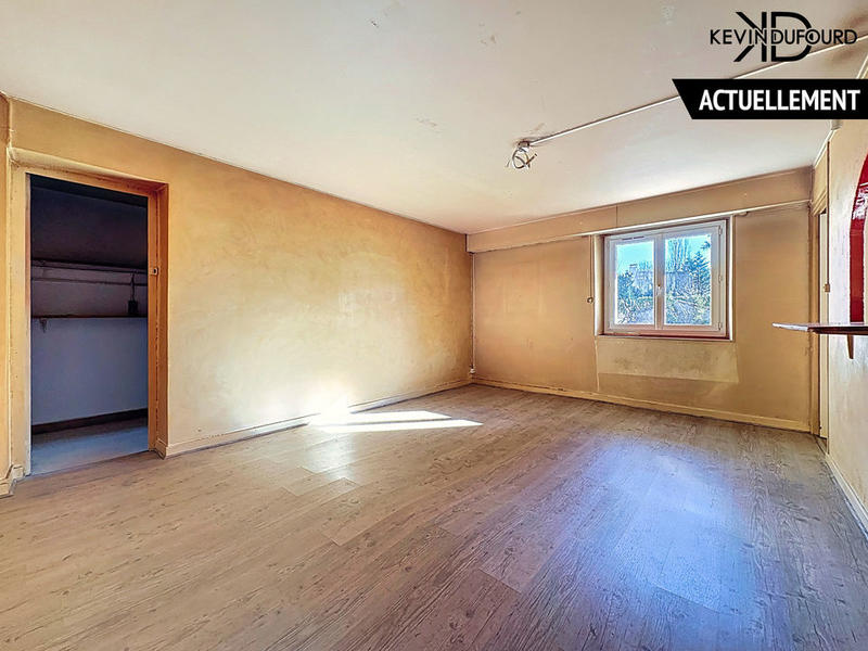 Maison - 180 m² - 6 pièces