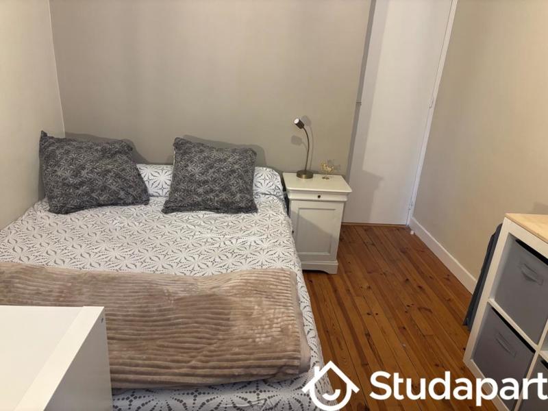 Chambre - 24 m² - 1 pièce