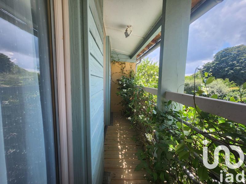 Maison - 243 m² - 8 pièces