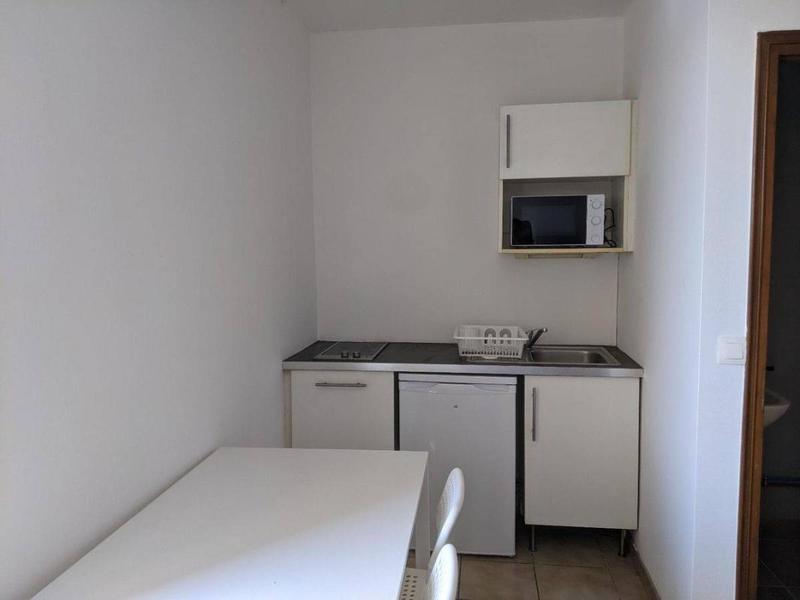 Studio - 16 m² - 1 pièce