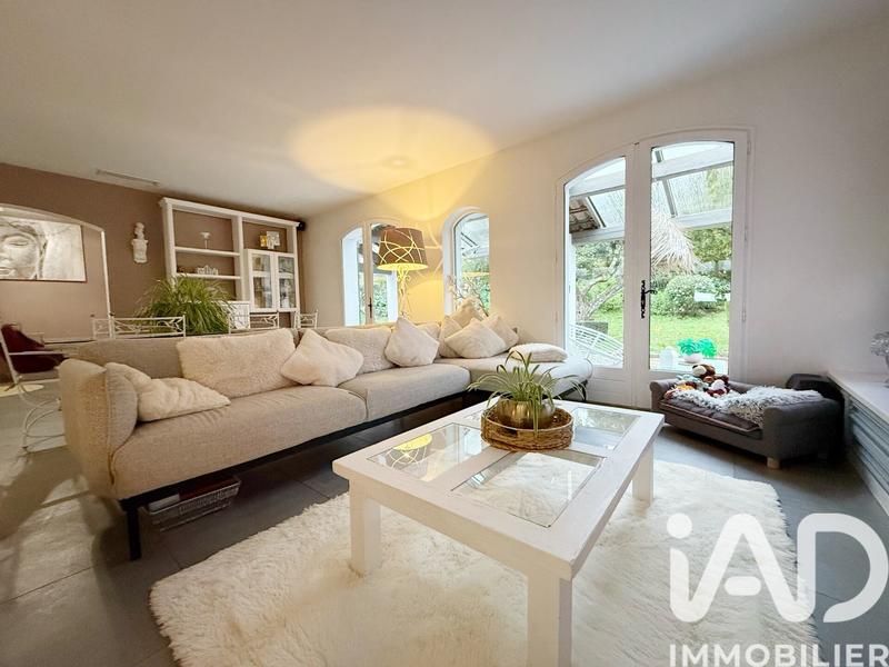 Maison - 168 m² - 5 pièces