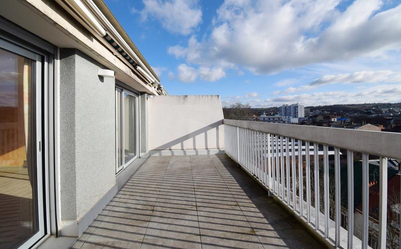 Appartement - 85 m² - 3 pièces