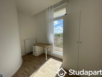 Chambre - 13 m² - 1 pièce