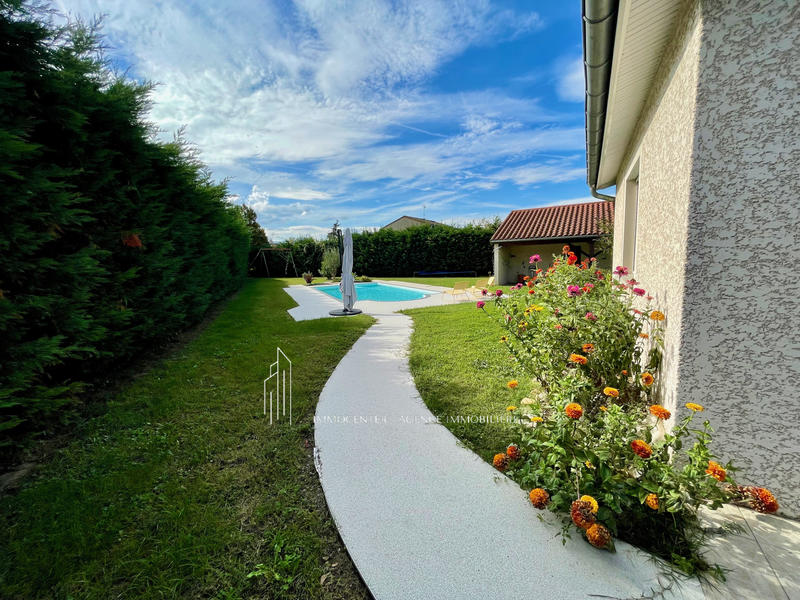 Villa - 136 m² - 5 pièces