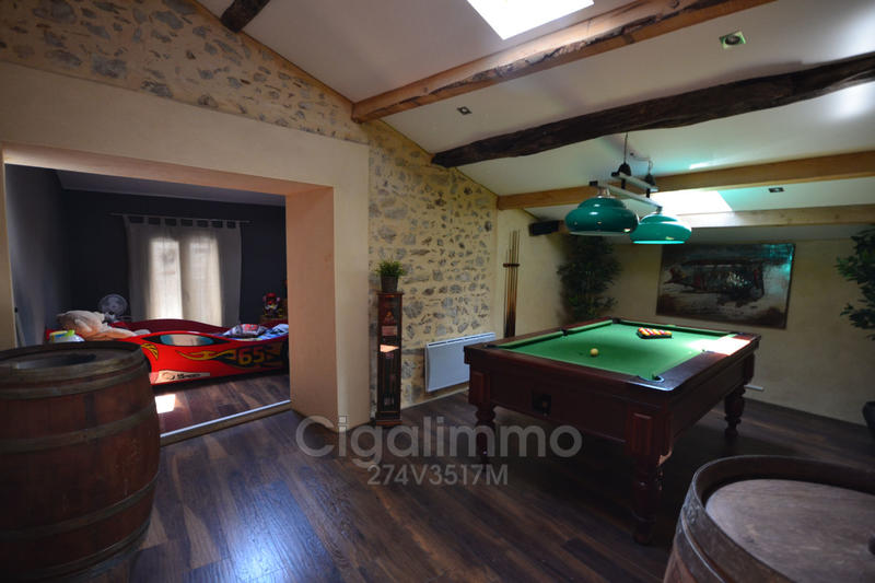 Maison en pierre - 200 m² - 7 pièces