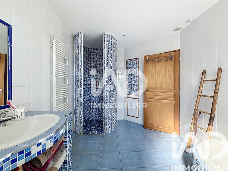 Maison - 146 m² - 6 pièces