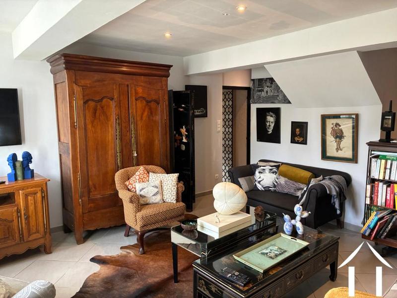 Maison - 190 m² - 9 pièces