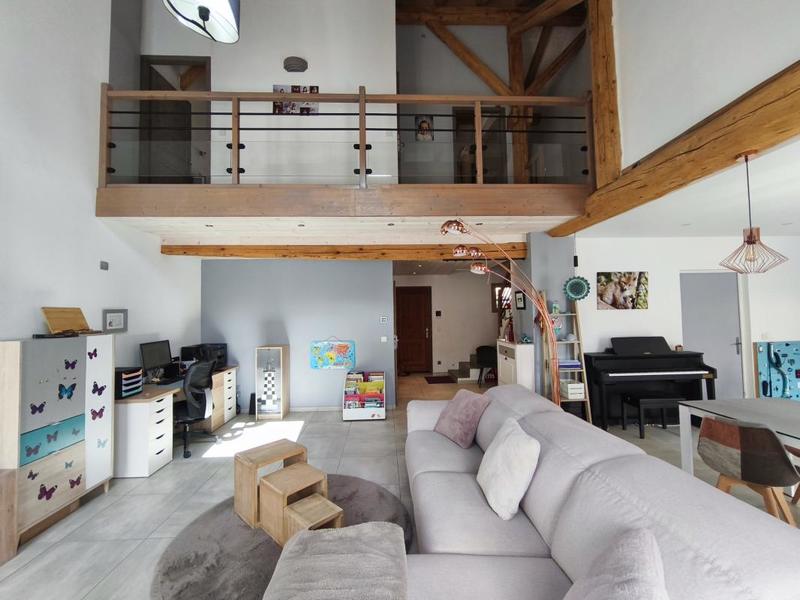 Maison - 149 m² - 5 pièces