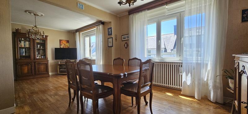 Maison - 106 m² - 5 pièces