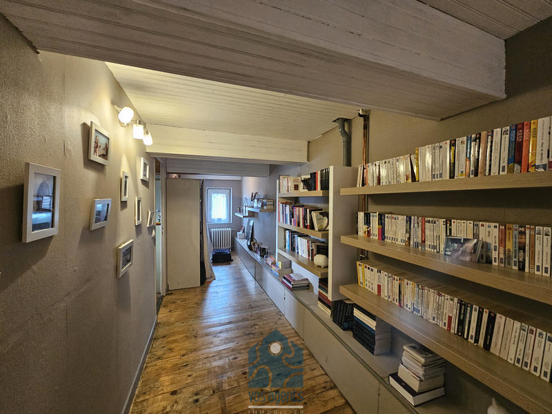 Maison - 171 m² - 7 pièces