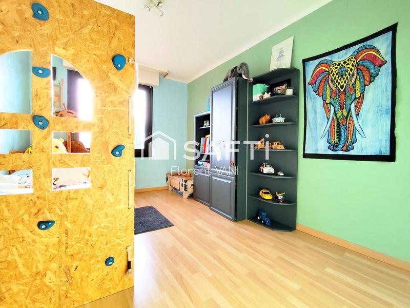 Maison - 126 m² - 7 pièces