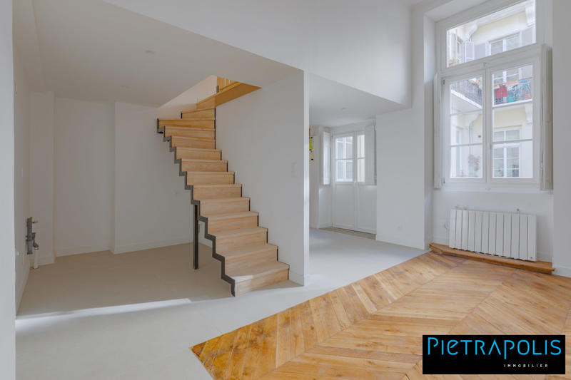 Appartement - 72 m² - 4 pièces