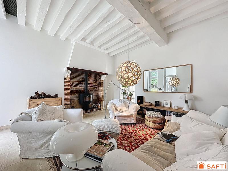 Maison - 180 m² - 8 pièces