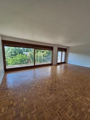 Appartement - 126 m² - 5 pièces