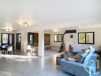 Maison d'architecte - 243 m² - 9 pièces