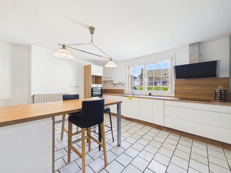 Maison - 190 m² - 6 pièces