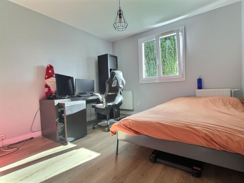 Maison - 140 m² - 8 pièces