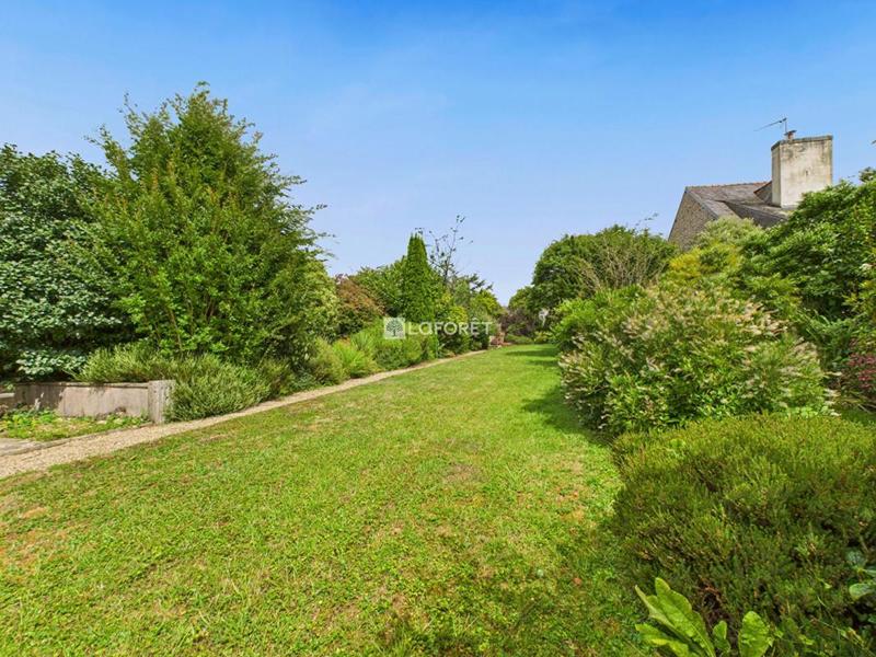 Terrain constructible - 636 m²