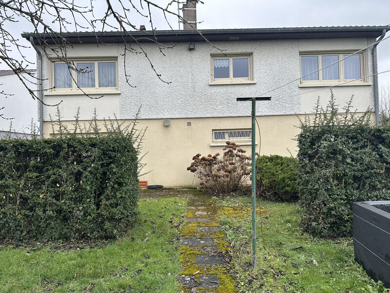 Maison - 130 m² - 6 pièces