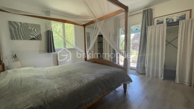 Maison de domaine équestre - 323 m² - 8 pièces