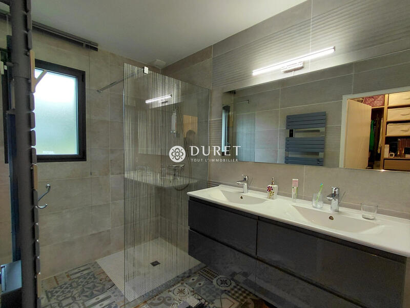 Maison - 160 m² - 5 pièces