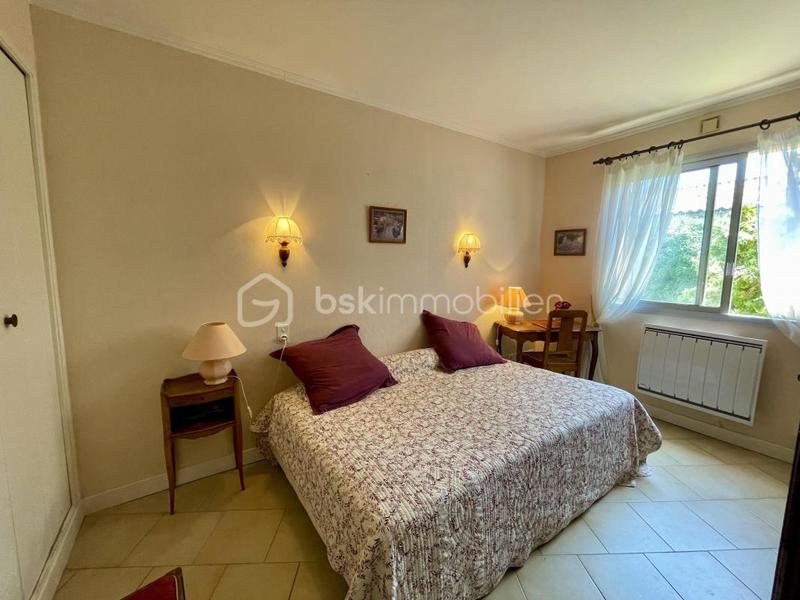 Maison traditionnelle - 100 m² - 4 pièces