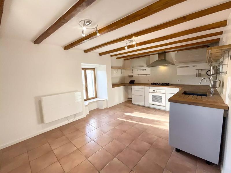 Appartement - 81 m² - 3 pièces