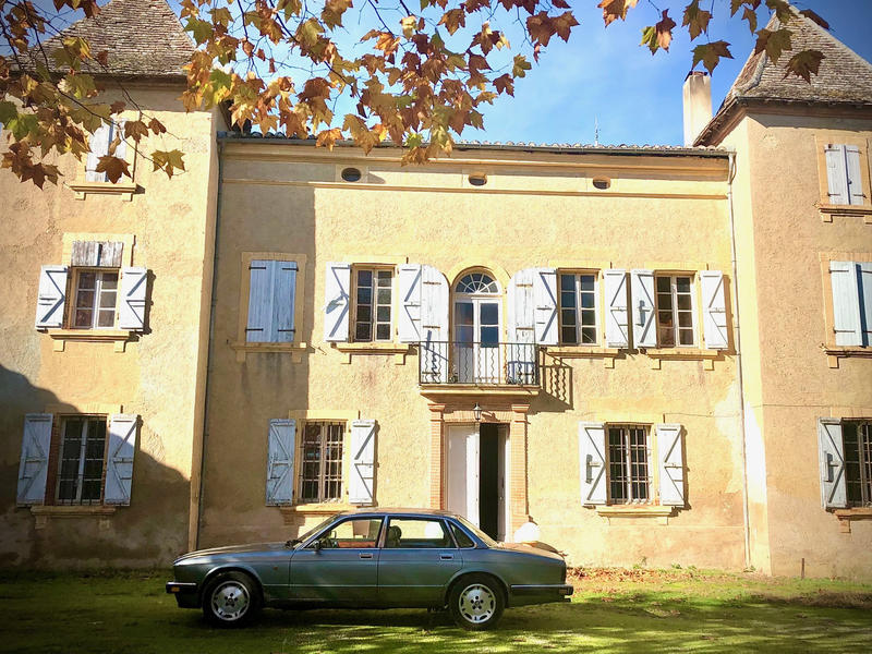 Château - 390 m² - 12 pièces