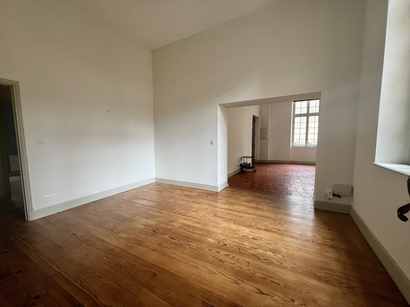 Appartement - 80 m² - 3 pièces
