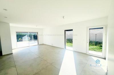 Villa - 112 m² - 5 pièces