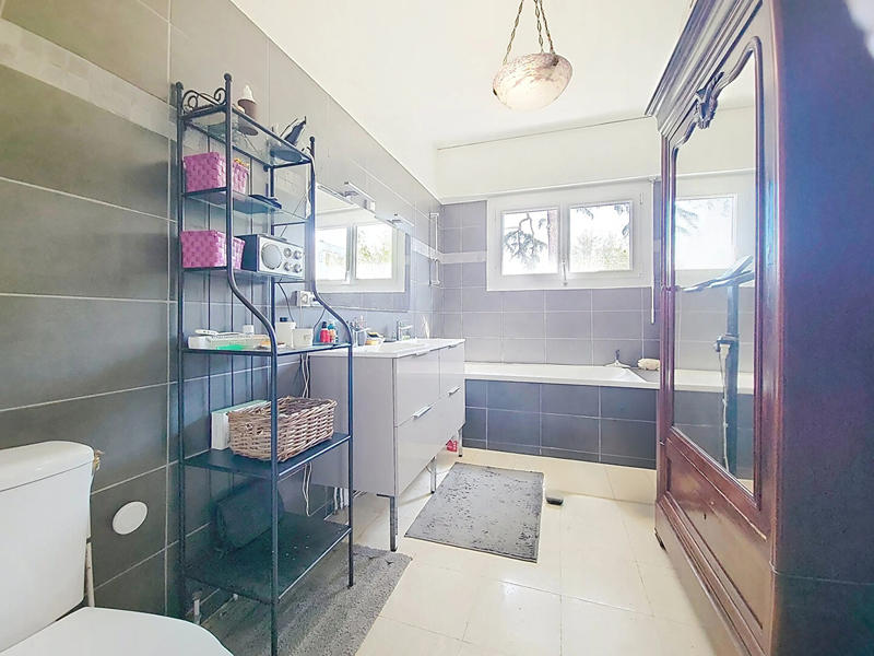 Appartement - 132 m² - 4 pièces