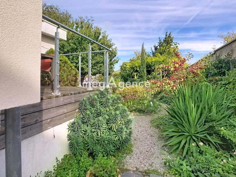 Maison - 170 m² - 6 pièces