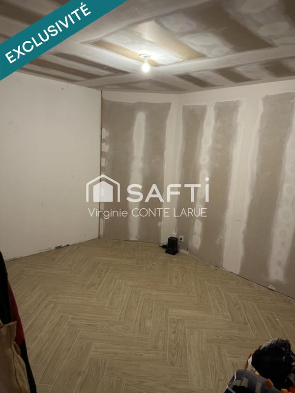 Maison - 90 m² - 5 pièces