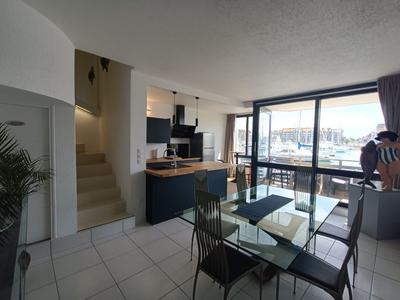 Appartement - 100 m² - 6 pièces