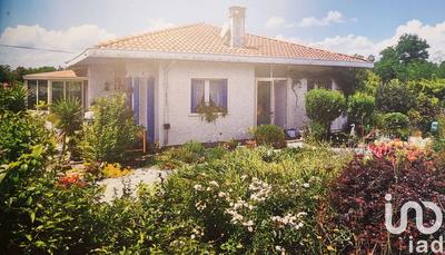 Maison - 136 m² - 4 pièces