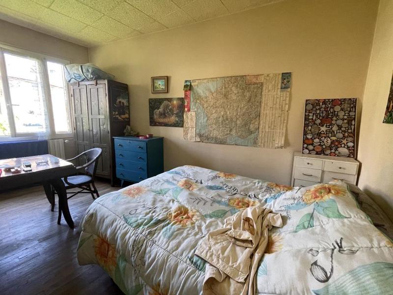 Appartement ancien - 65 m² - 3 pièces