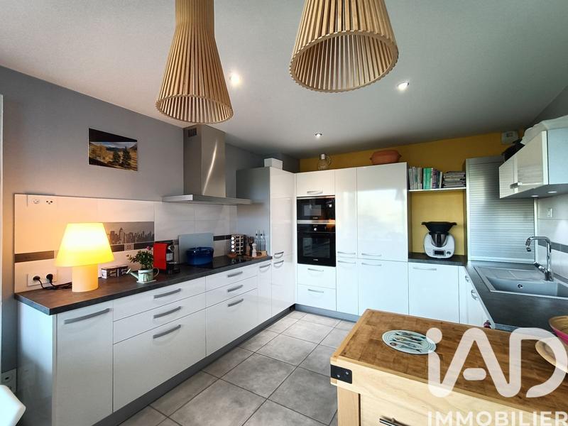 Appartement - 102 m² - 4 pièces