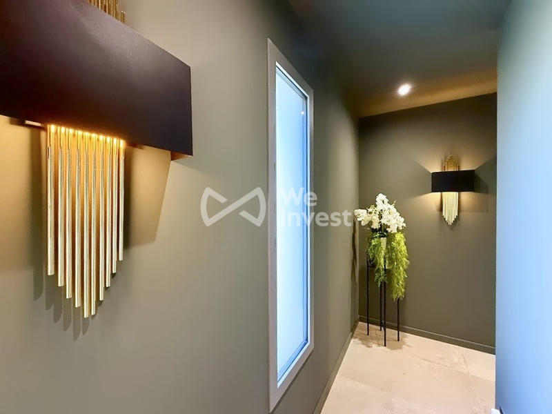 Villa - 220 m² - 5 pièces