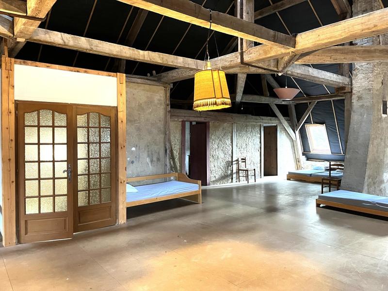 Maison de maîtres - 900 m² - 15 pièces