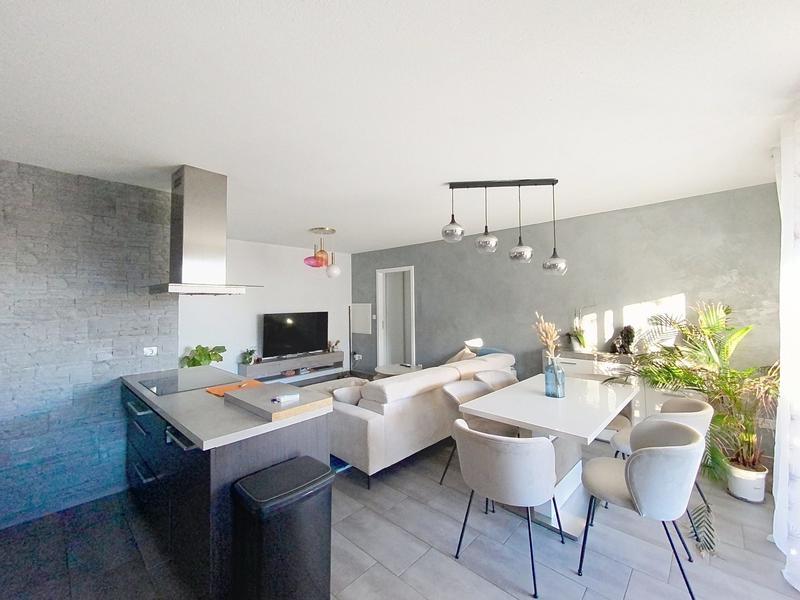 Appartement - 65 m² - 3 pièces