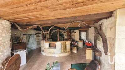 Maison - 244 m² - 5 pièces