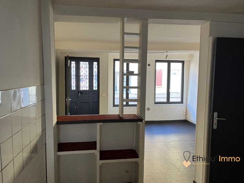 Maison - 49 m² - 2 pièces